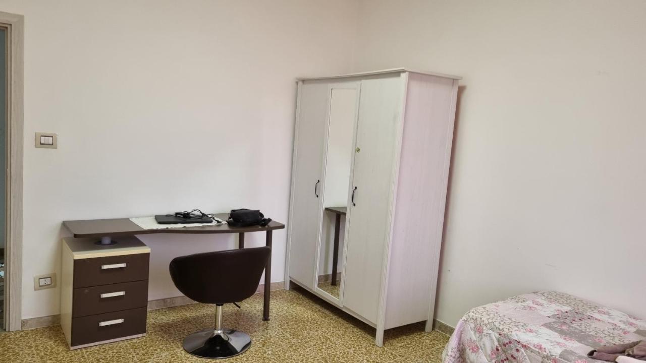 Apartamento Milli Ferrara Exterior foto